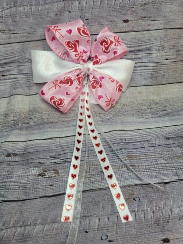 Heart Heart & White Medium Tassel Bow