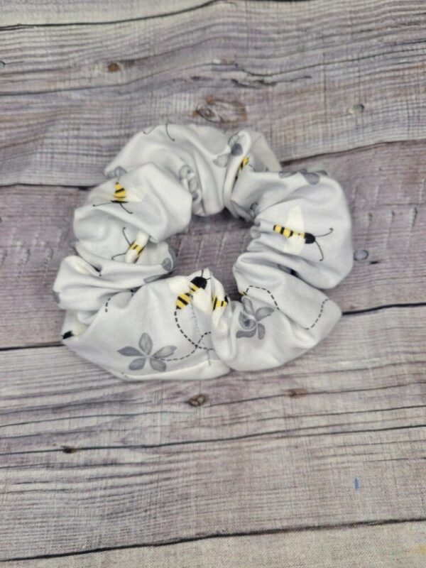 Bubble Bee Scrunchie